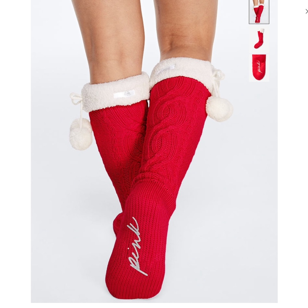 VS PINK INEE HIGH CABLE KNIT POM POM SOCKS